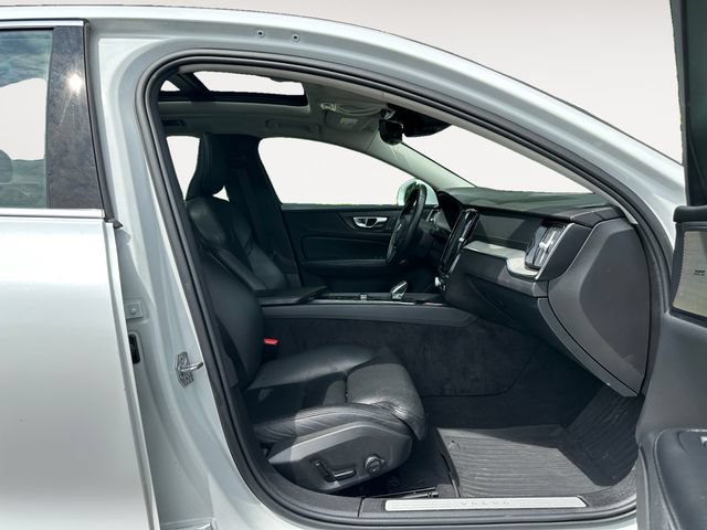 Used 2022 Volvo S60 B5 Inscription w/ Advanced Package FWD image 15