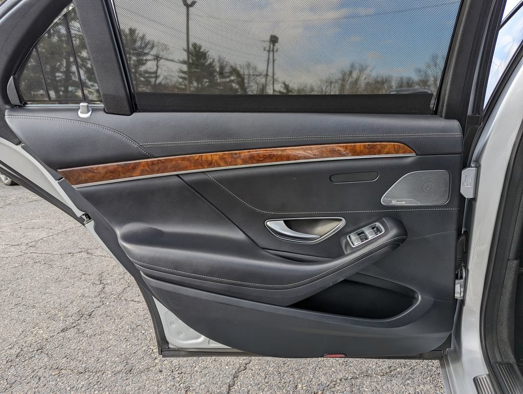 Used 2015 Mercedes-Benz S 550 4MATIC Sedan image 42