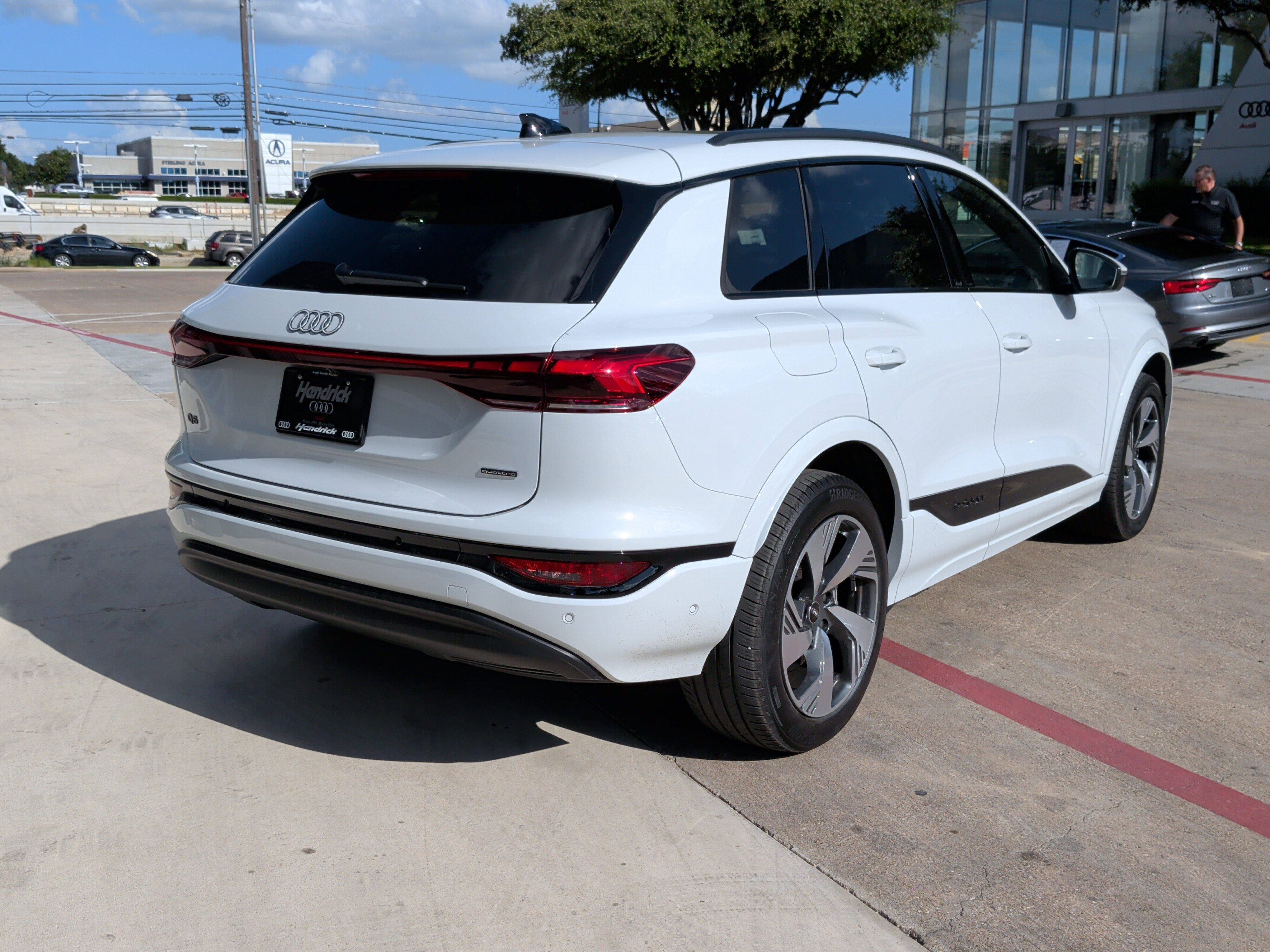 Certified 2025 Audi Q6 e-tron Premium Plus w/ Premium Plus AWD/4WD image 10
