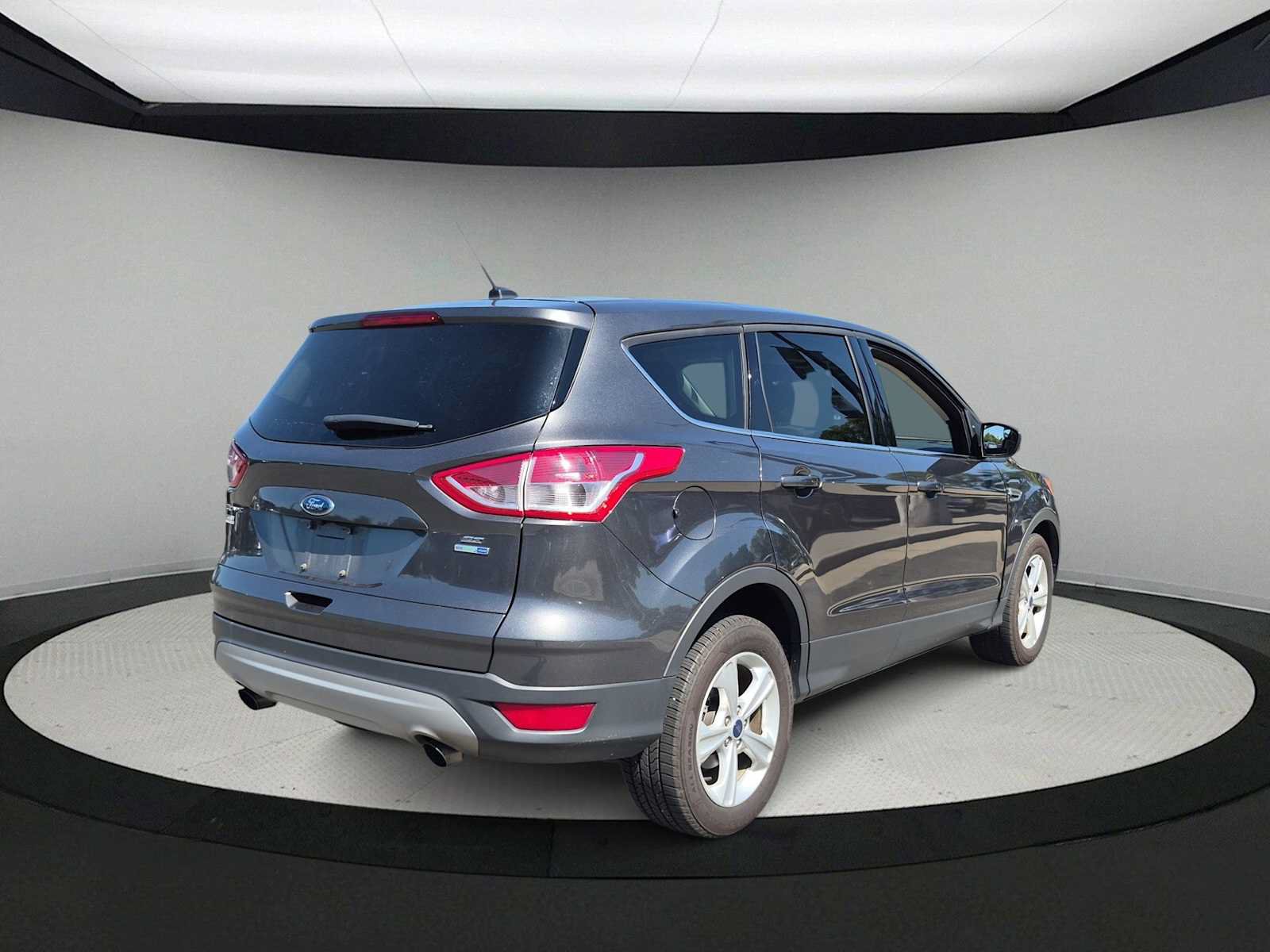 Used 2015 Ford Escape SE AWD/4WD image 8