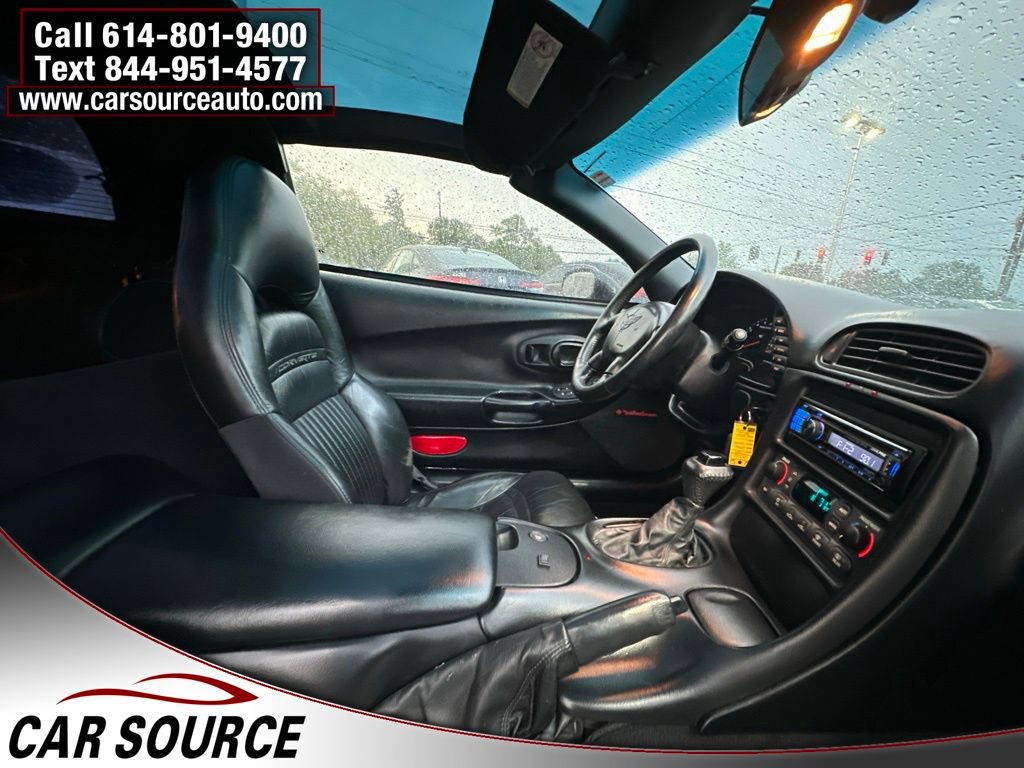 Used 1997 Chevrolet Corvette Coupe w/ Memory Pkg RWD image 29
