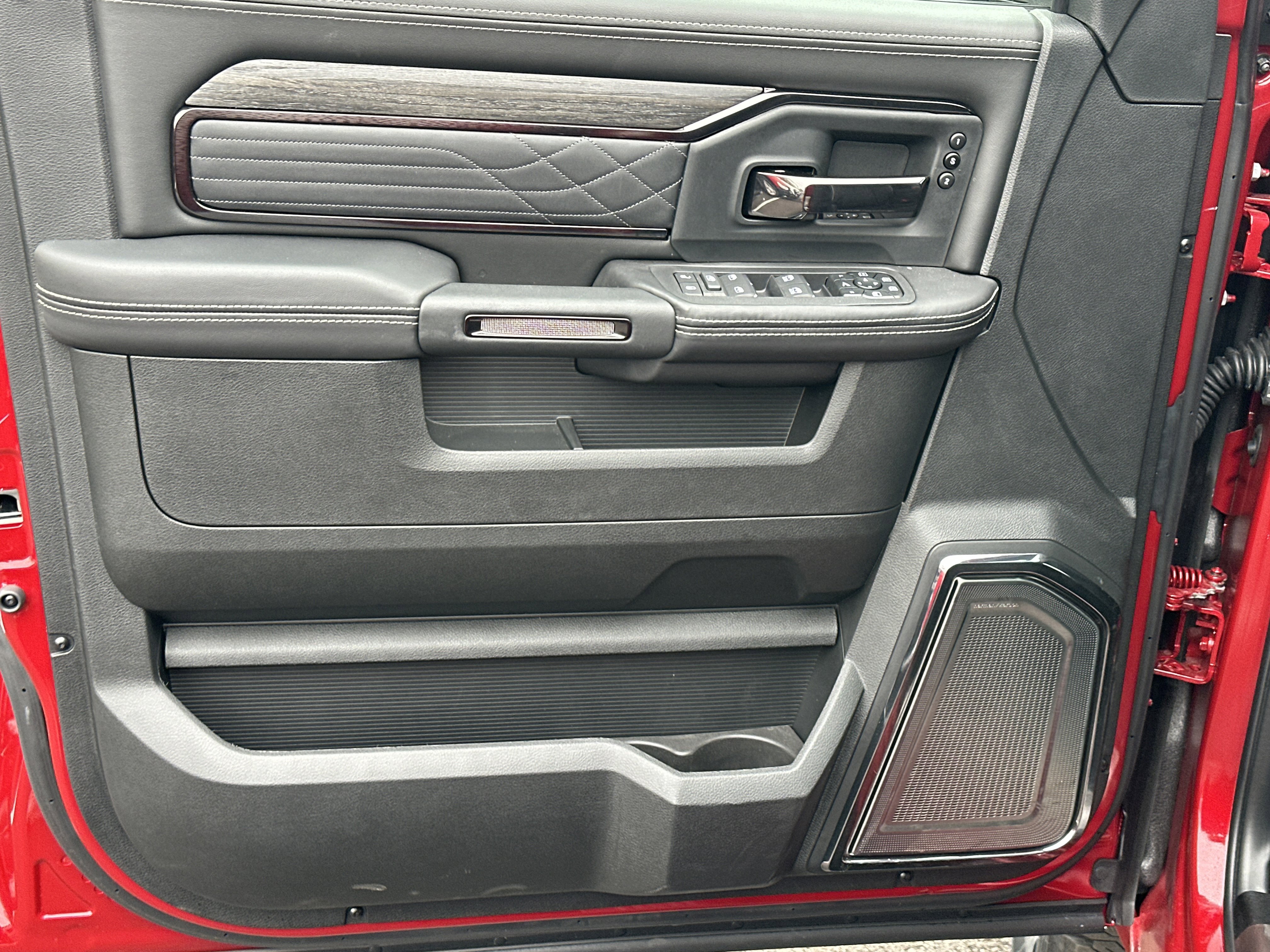 New 2026 RAM 3500 Limited image 30