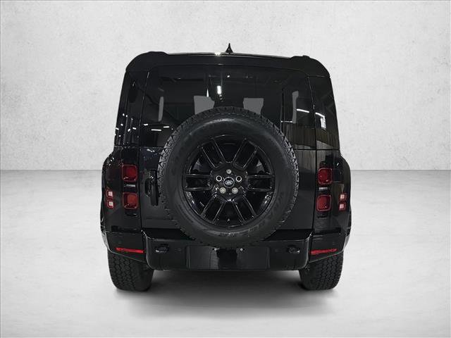 Certified 2024 Land Rover Defender 90 X-Dynamic SE image 6