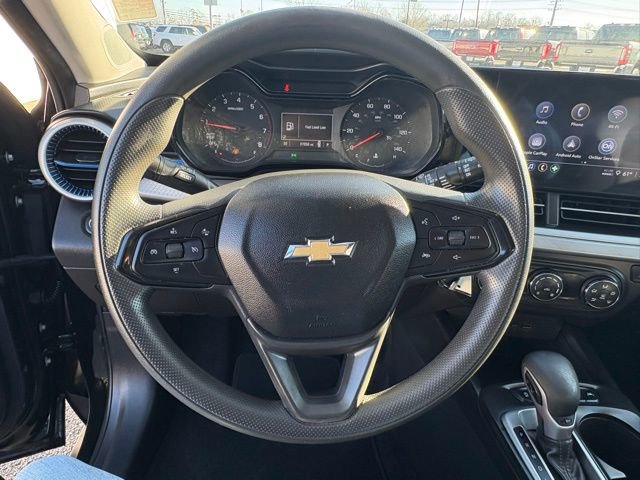 Used 2024 Chevrolet Trax LS image 14