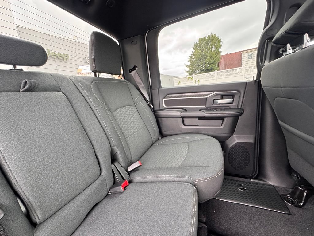 New 2026 RAM 2500 Big Horn AWD/4WD image 22