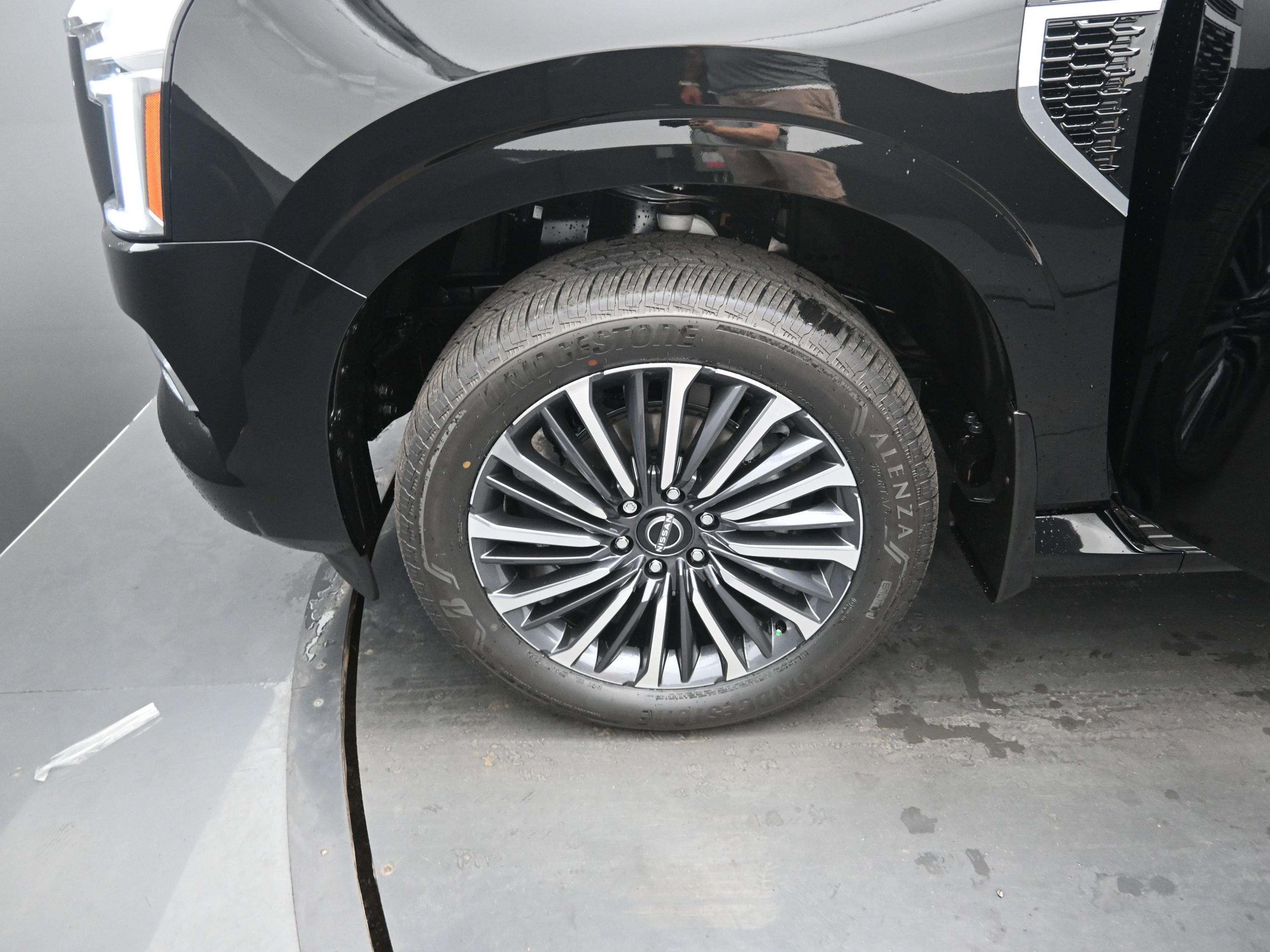 New 2025 Nissan Armada Platinum Reserve image 20