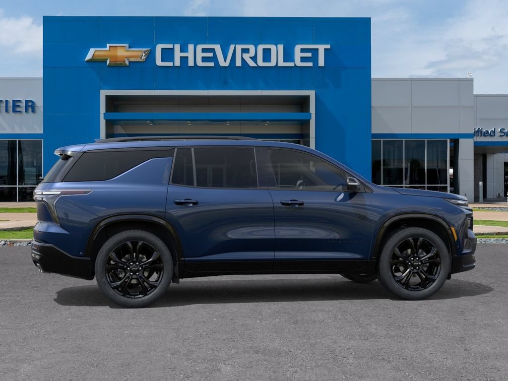 New 2027 Chevrolet Traverse RS w/ LPO, Floor Liner Package FWD image 5