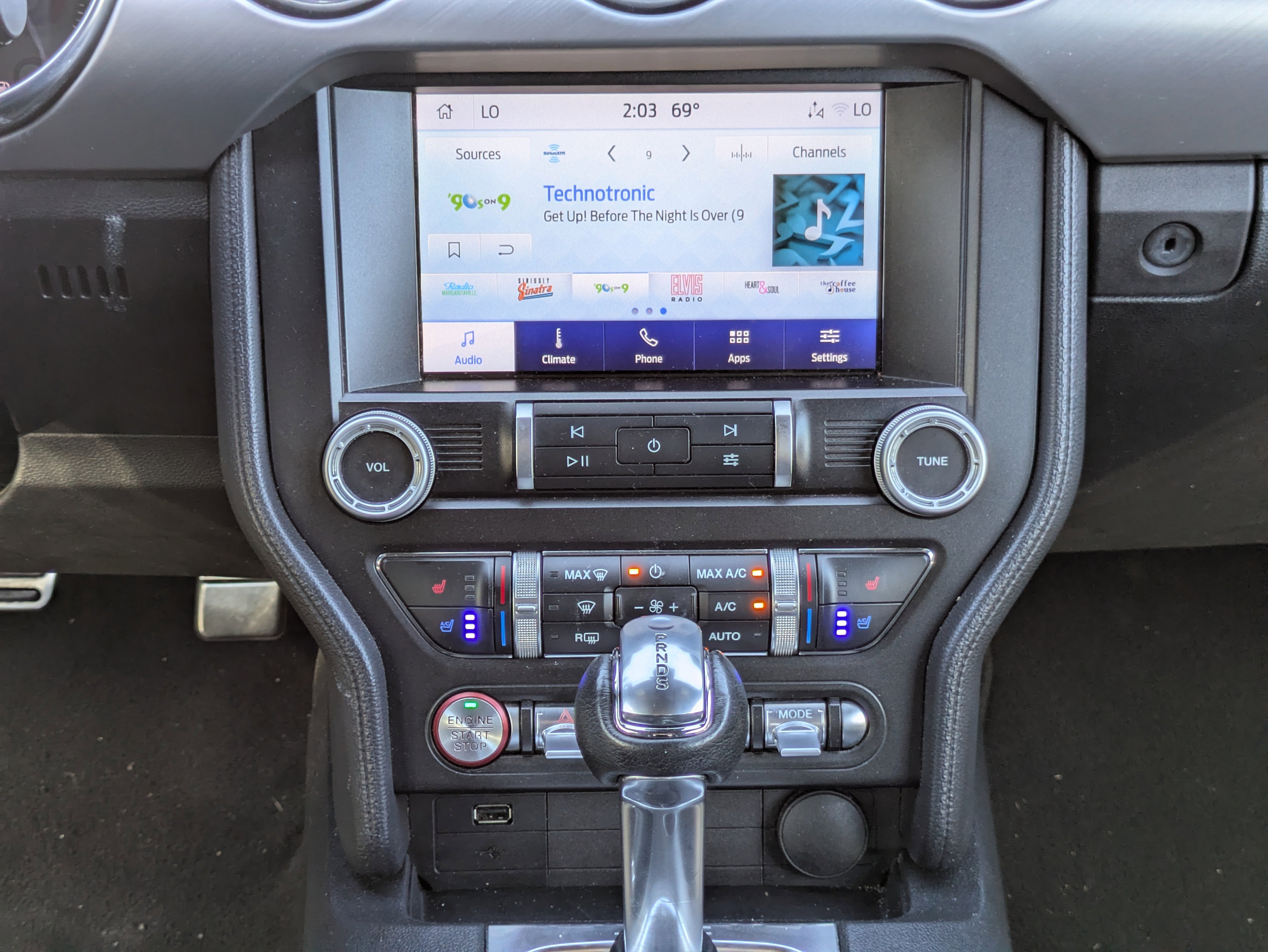 Used 2023 Ford Mustang Premium image 5