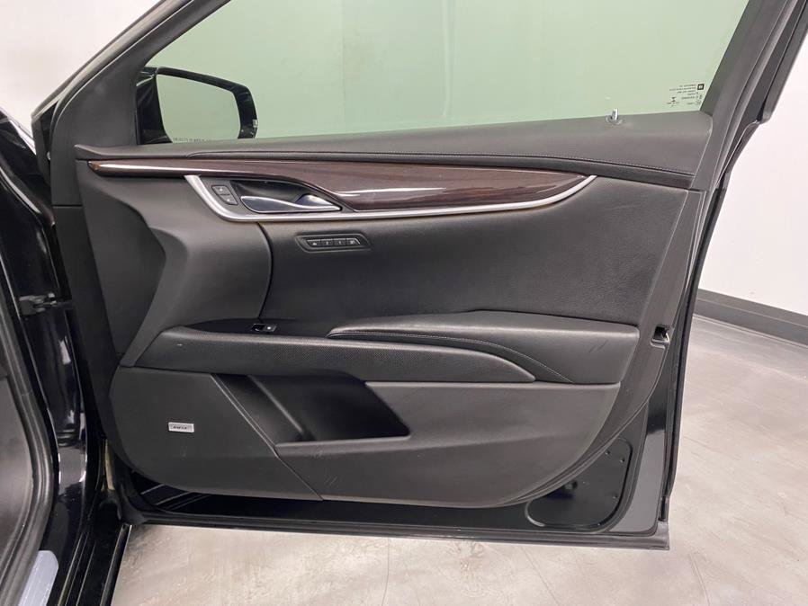 Used 2014 Cadillac XTS Premium FWD image 29