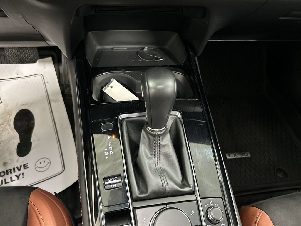 Certified 2024 MAZDA CX-30 Carbon AWD/4WD image 17