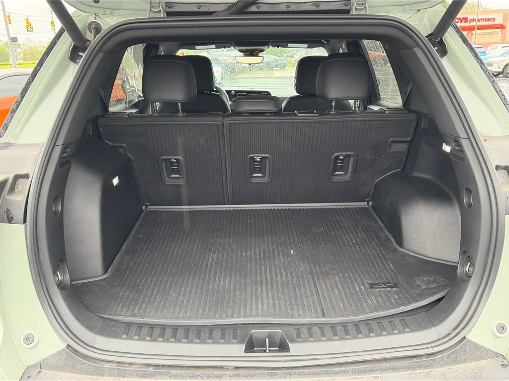 Used 2025 Chevrolet Equinox LT w/ Convenience Package II AWD/4WD image 6