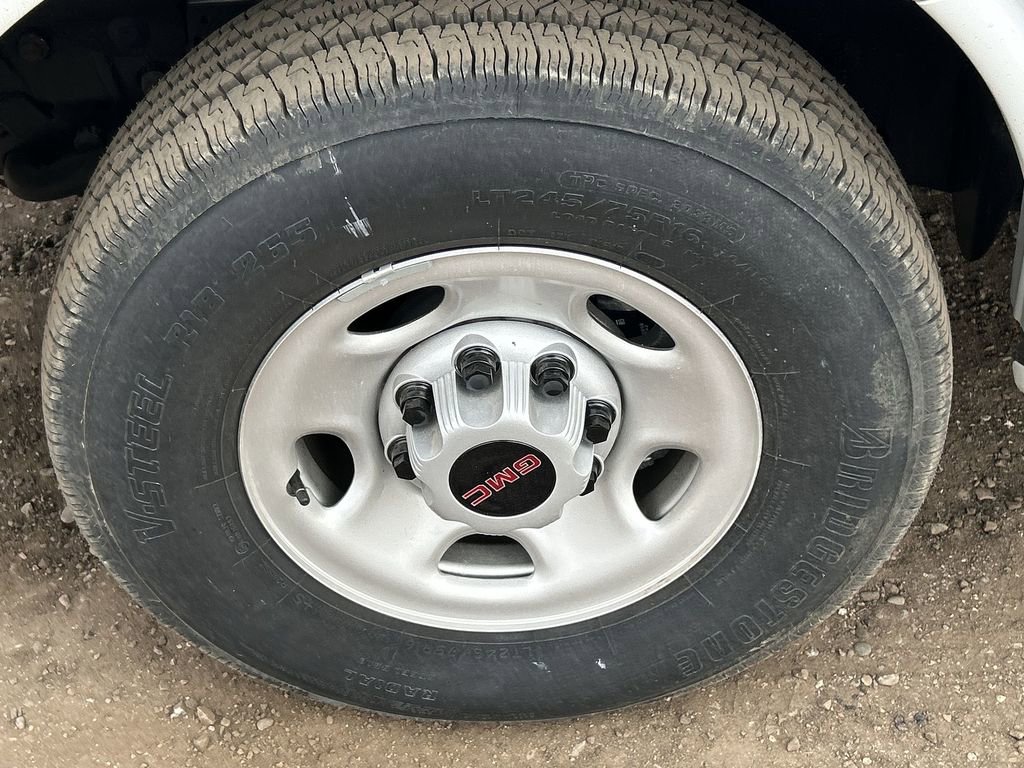 New 2025 GMC Savana 3500 Work Van w/ Power Convenience Package image 32