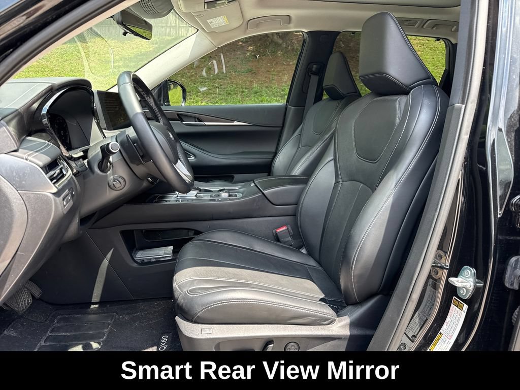 Used 2023 INFINITI QX60 Sensory w/ Vision Package AWD/4WD image 12