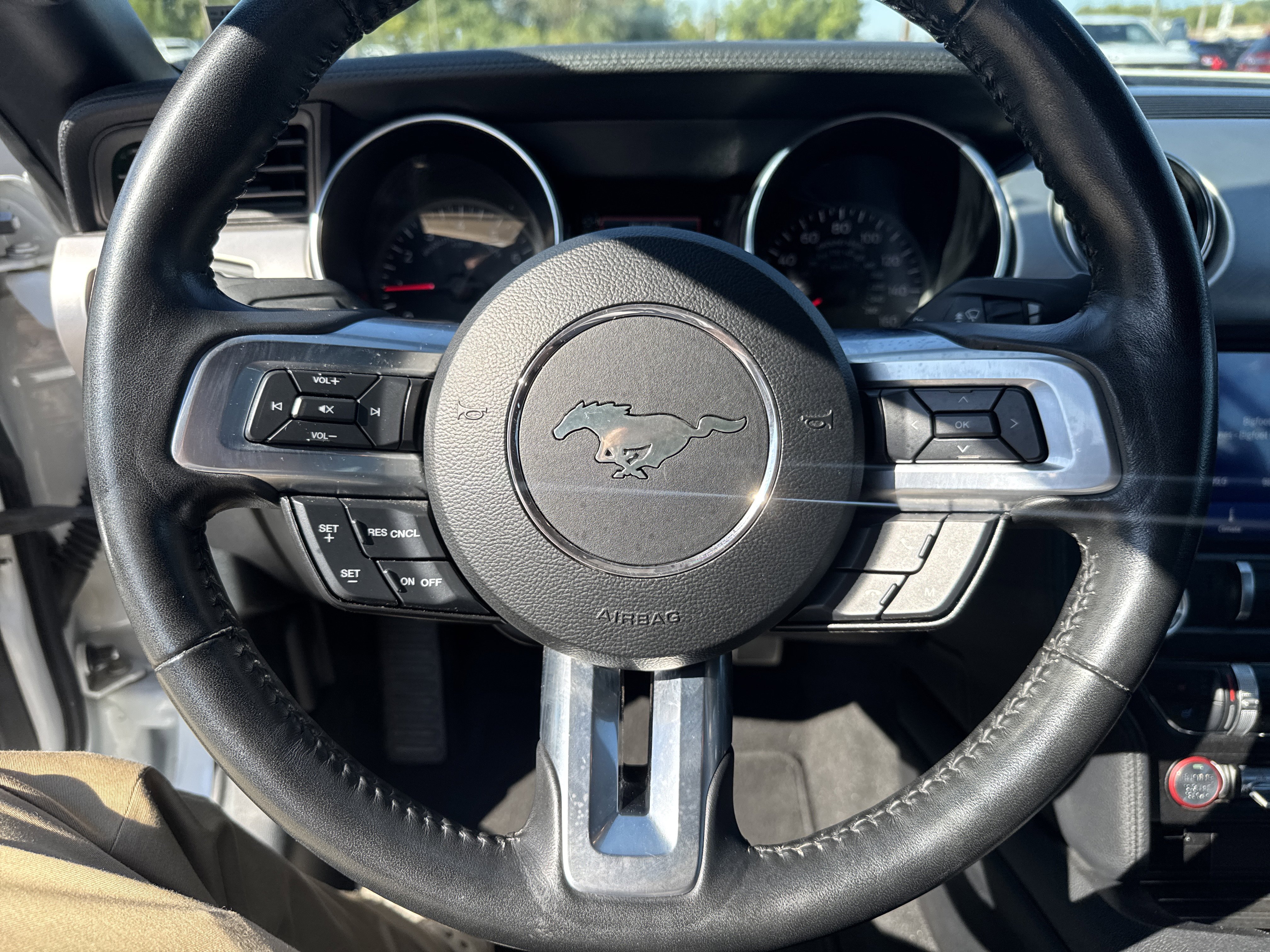 Used 2023 Ford Mustang Premium image 17