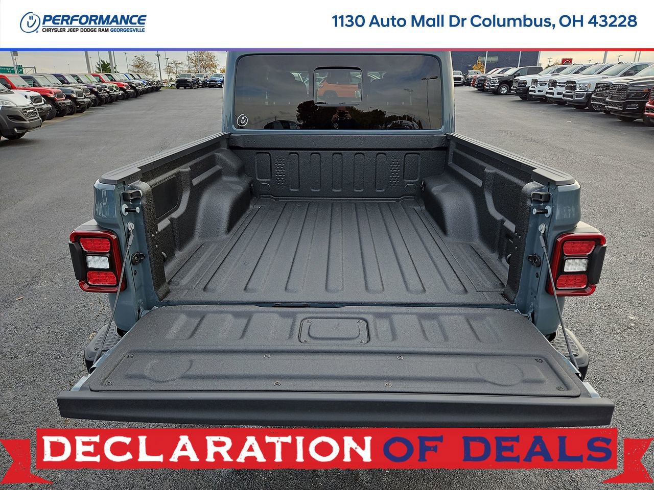 New 2026 Jeep Gladiator Sport AWD/4WD image 7