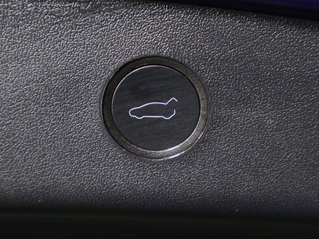 Used 2023 Tesla Model 3 Performance image 19