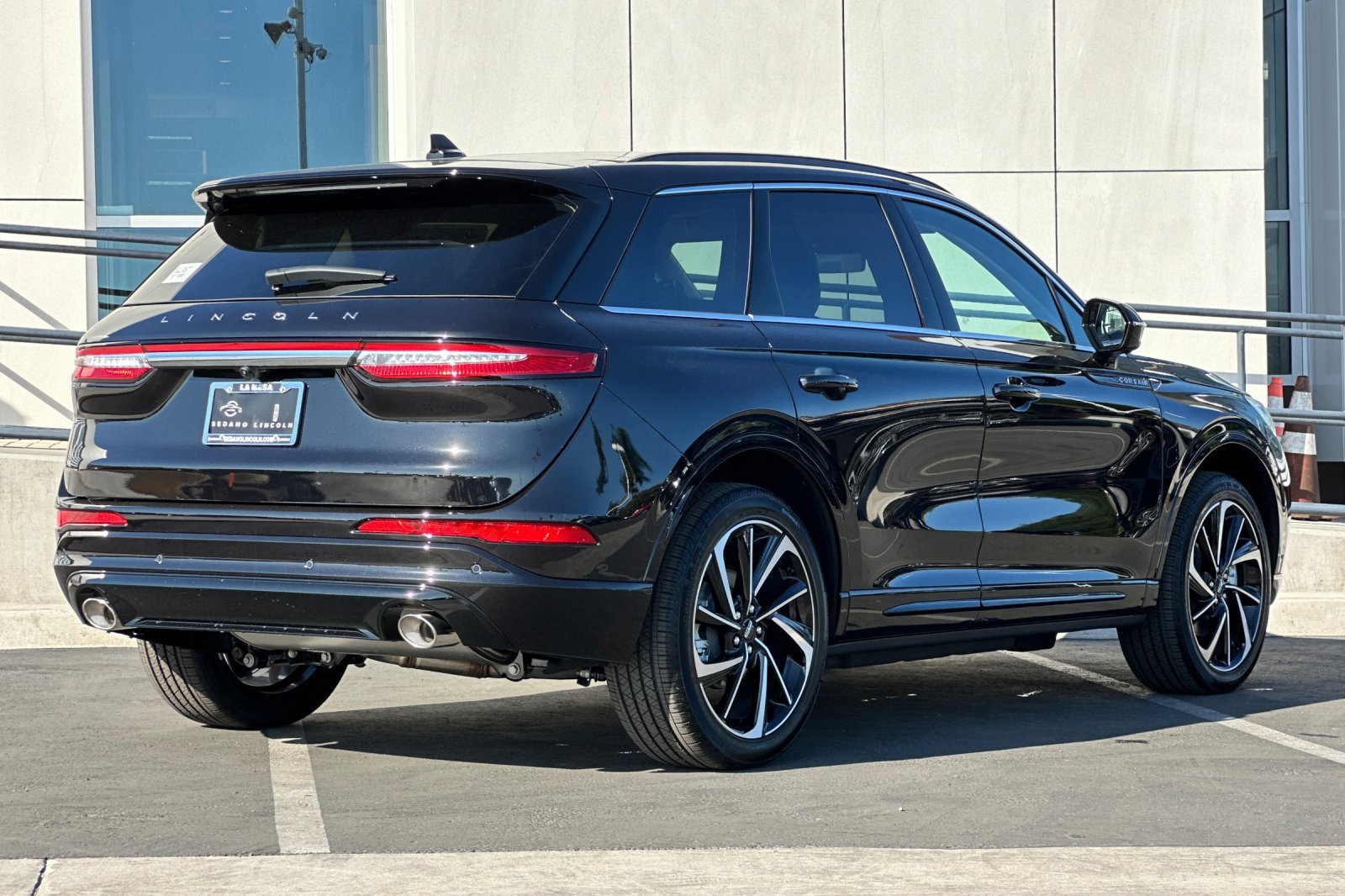 New 2025 Lincoln Corsair Grand Touring w/ Equipment Group 301A image 3