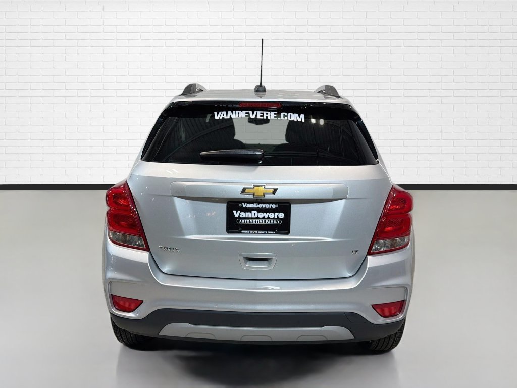 Used 2019 Chevrolet Trax LT w/ LT Convenience Package FWD image 6