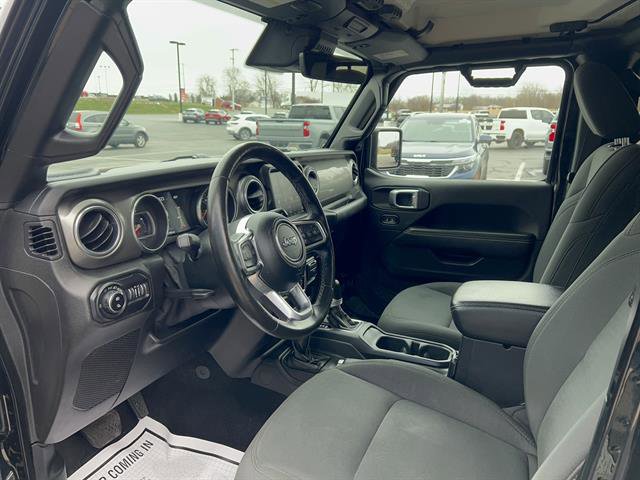 Used 2020 Jeep Gladiator Overland image 14