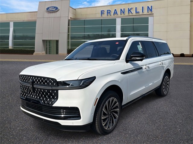 New 2025 Lincoln Navigator L Black Label image 3