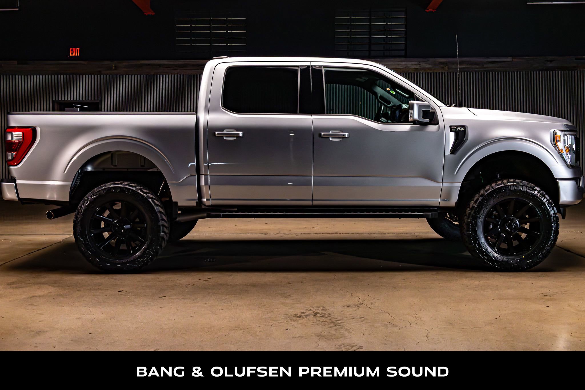 Used 2023 Ford F150 Lariat AWD/4WD image 11