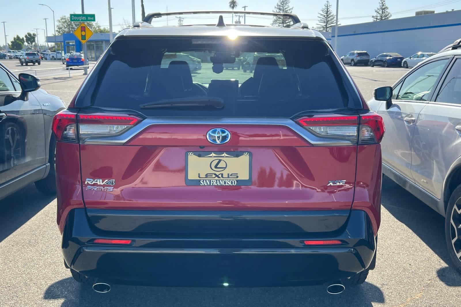 Used 2021 Toyota RAV4 XSE w/ Weather Package AWD/4WD image 5