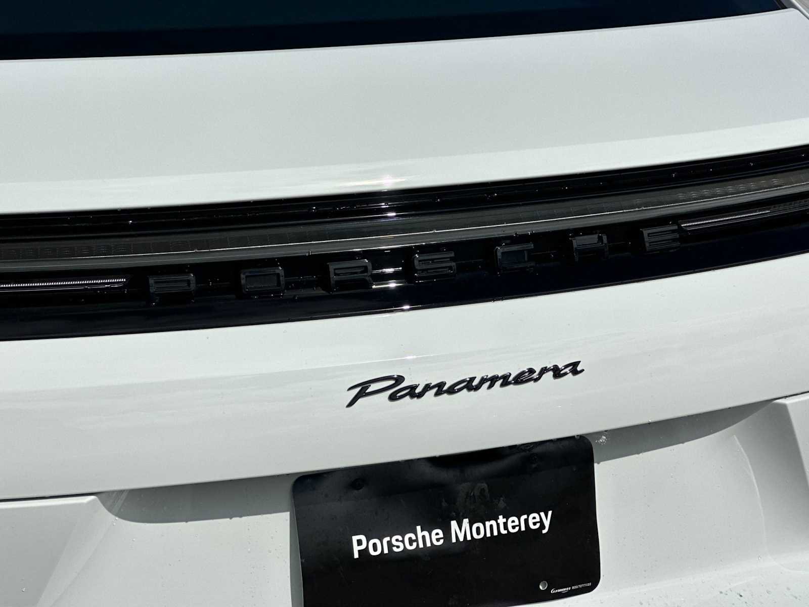 Certified 2025 Porsche Panamera image 23