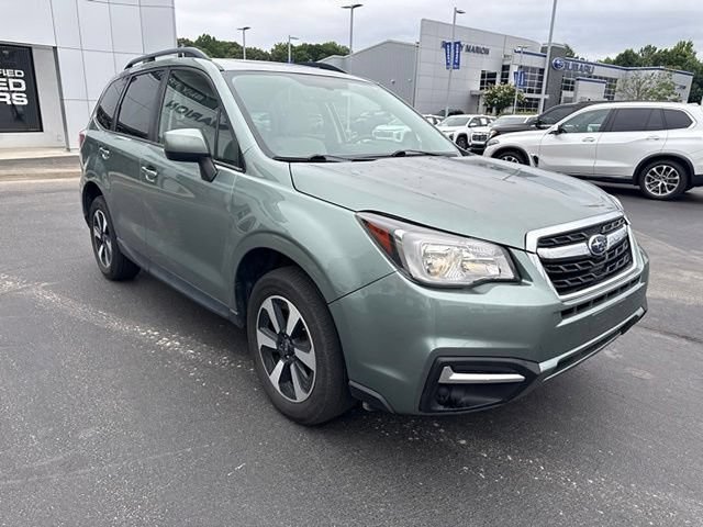 Used 2018 Subaru Forester 2.5i Premium w/ All-Weather Package AWD/4WD image 3