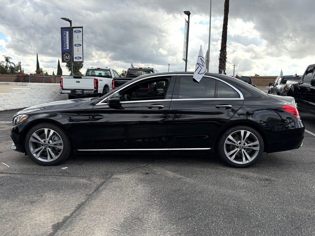 Used 2018 Mercedes-Benz C 300 Sedan image 5