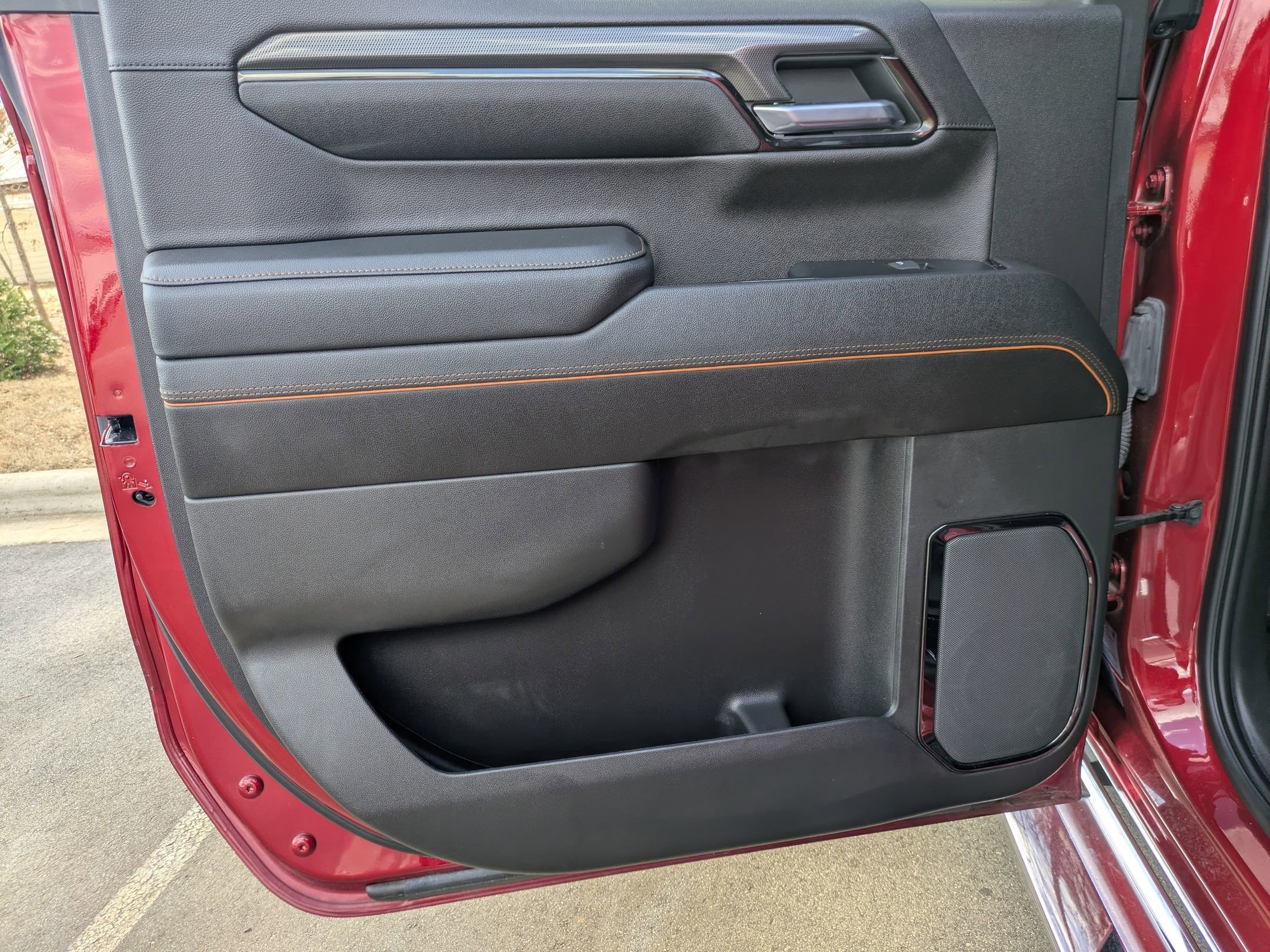 Used 2023 GMC Sierra 1500 AT4 w/ AT4 Premium Package AWD/4WD image 29