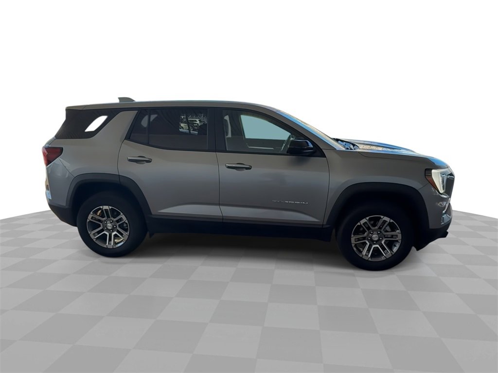 Used 2025 GMC Terrain Elevation image 9