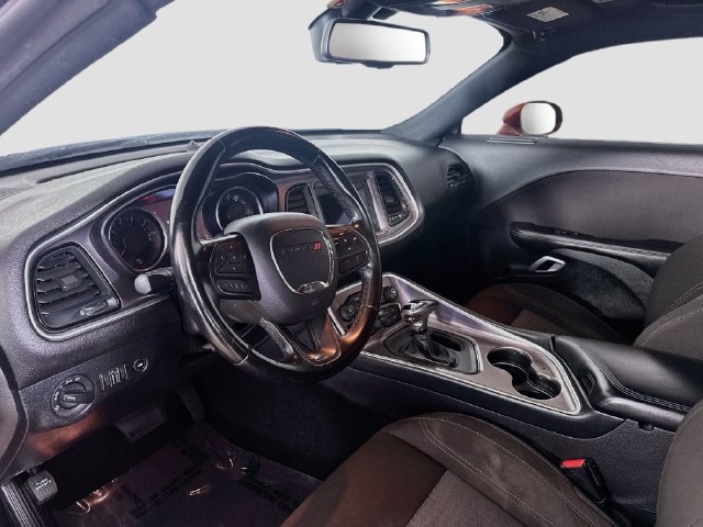 Used 2021 Dodge Challenger SXT RWD image 22