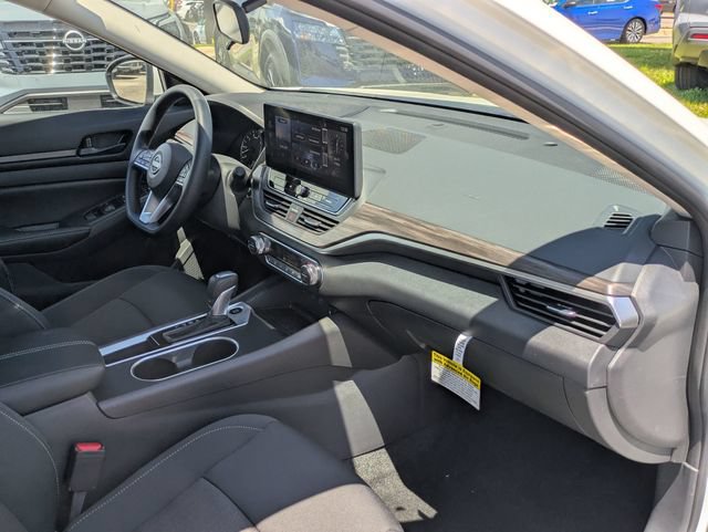 New 2026 Nissan Altima 2.5 SV w/ SV Special Edition Package FWD image 31