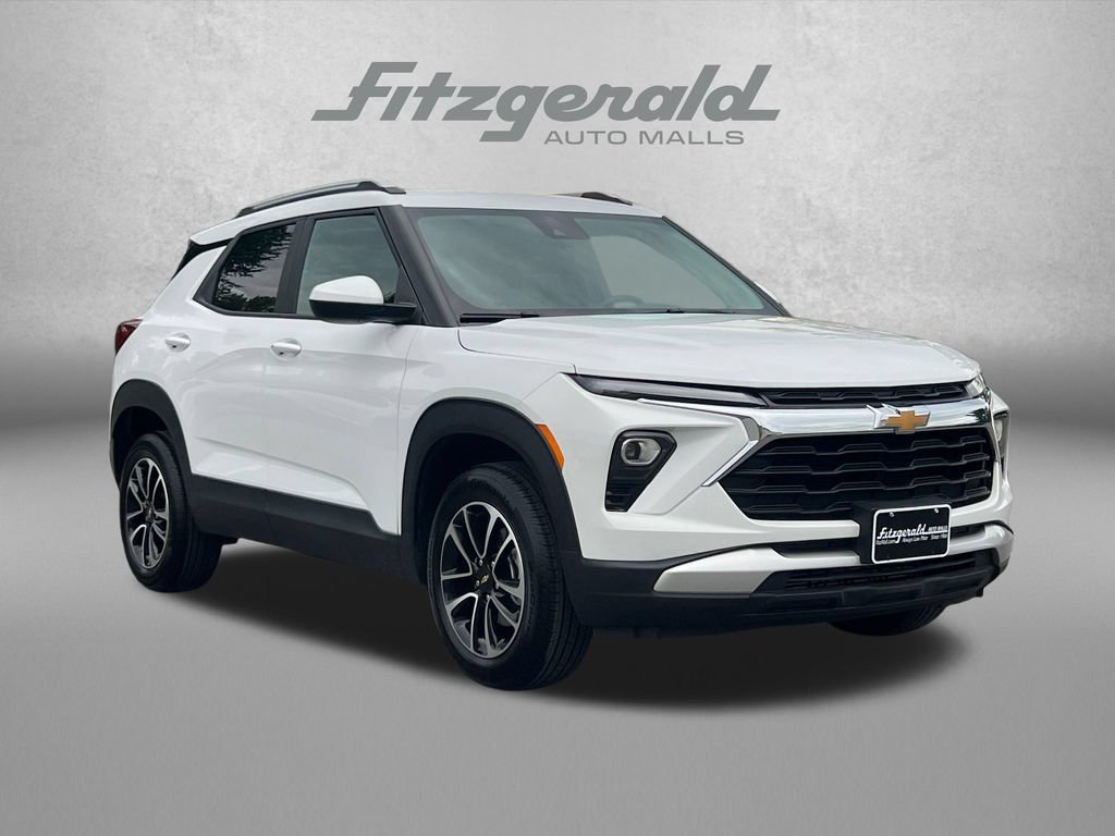 Used 2026 Chevrolet TrailBlazer LT AWD/4WD image 1
