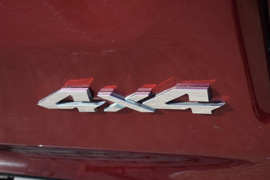 Used 2020 RAM 1500 Laramie AWD/4WD image 21