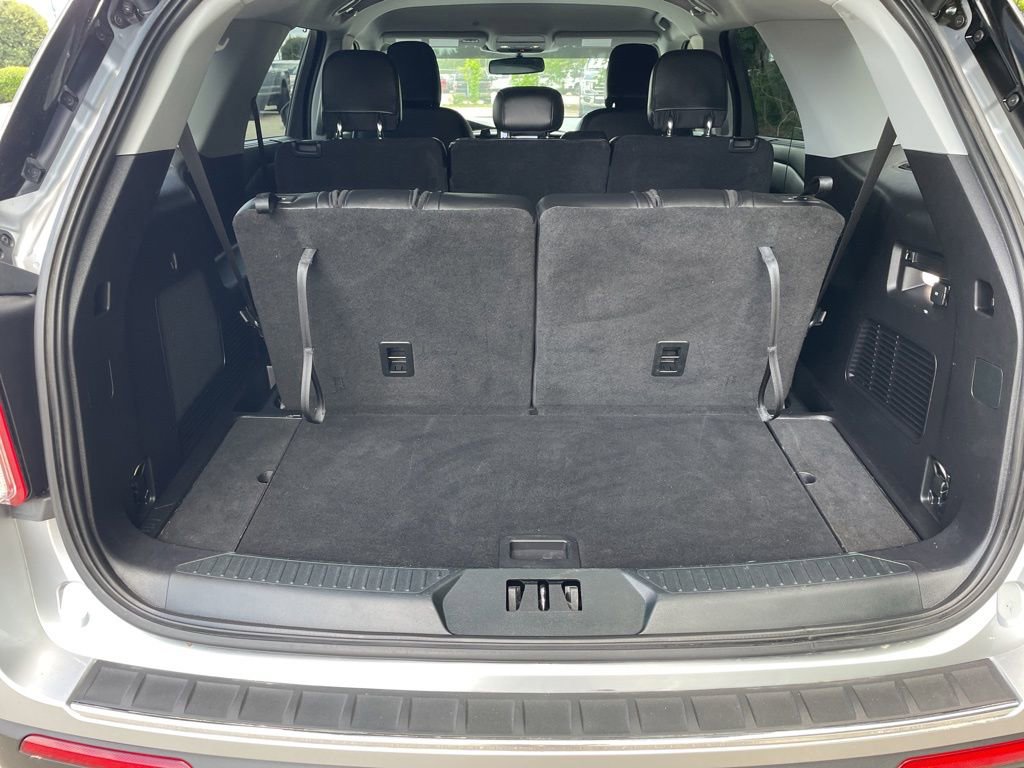 Used 2021 Ford Explorer Limited RWD image 17