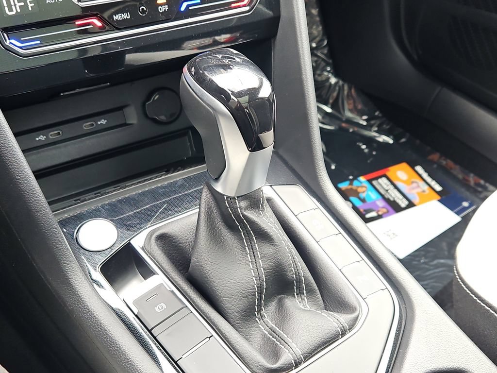 New 2026 Volkswagen Taos SE AWD/4WD image 19