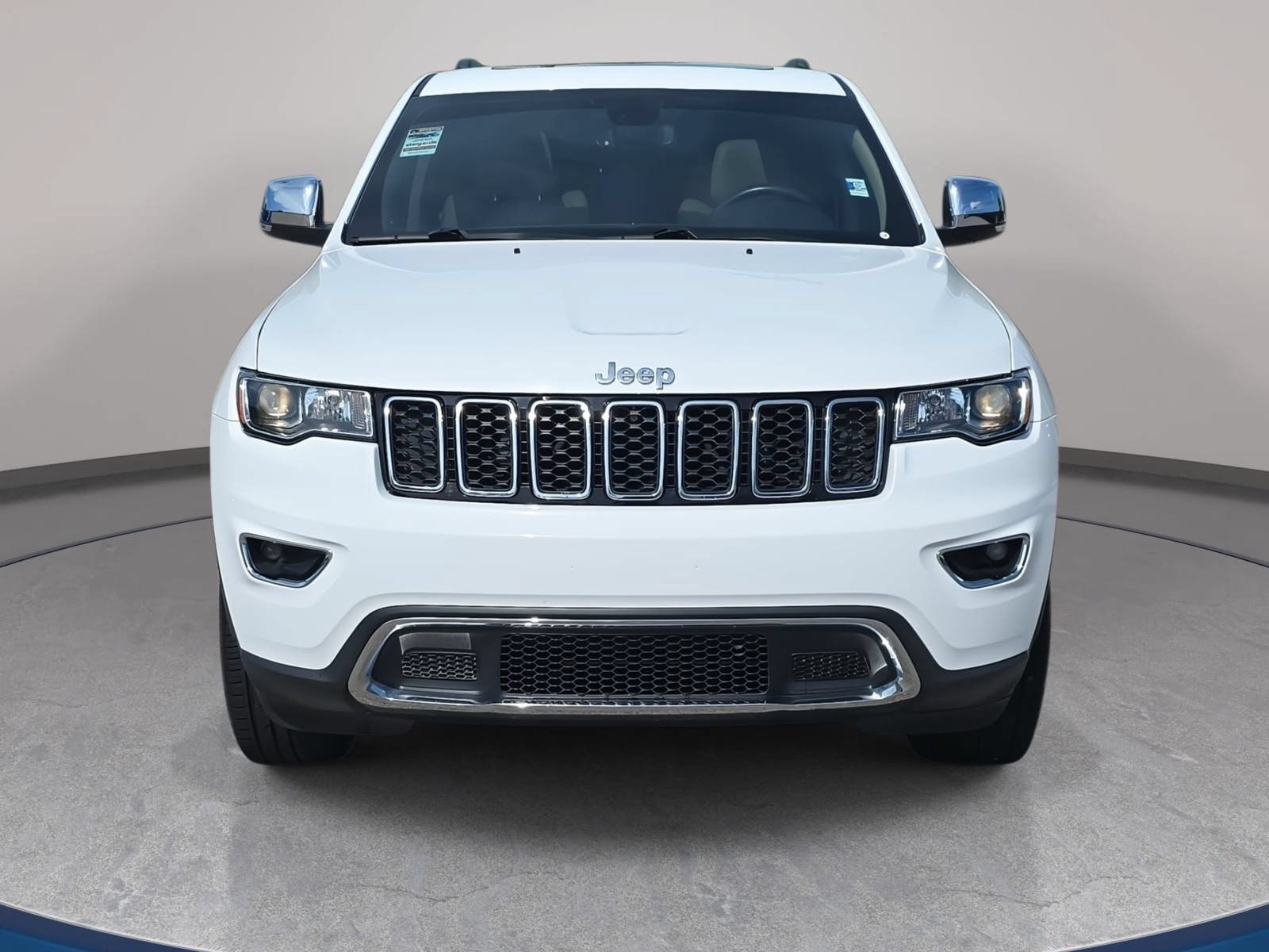 Used 2021 Jeep Grand Cherokee Limited w/ Luxury Group II AWD/4WD image 2
