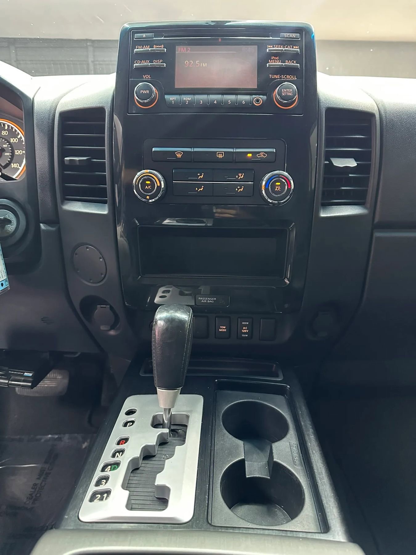 Used 2013 Nissan Titan SV w/ SV Value Truck Pkg image 19