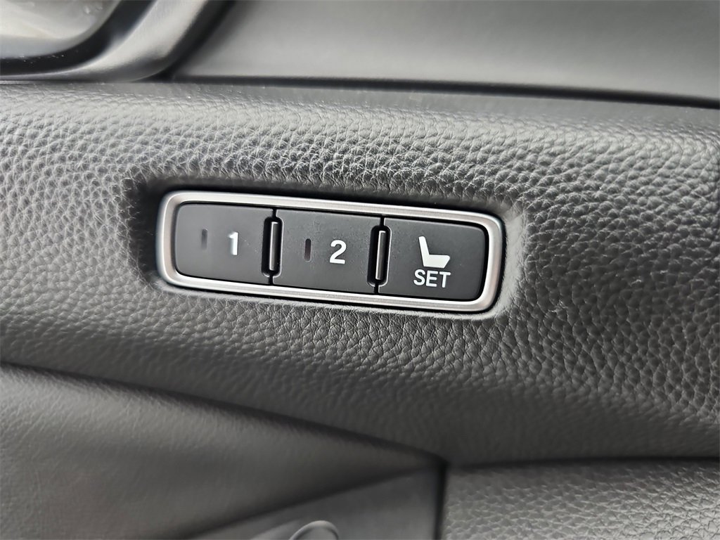 Used 2019 Honda Accord EX-L image 30