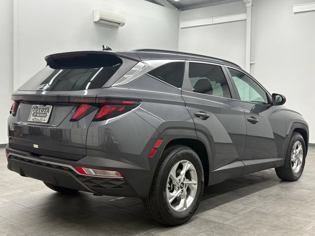 Used 2024 Hyundai Tucson SEL FWD image 2
