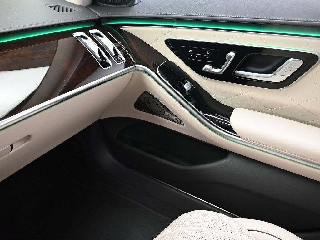 Used 2023 Mercedes-Benz S 580 4MATIC Sedan image 23