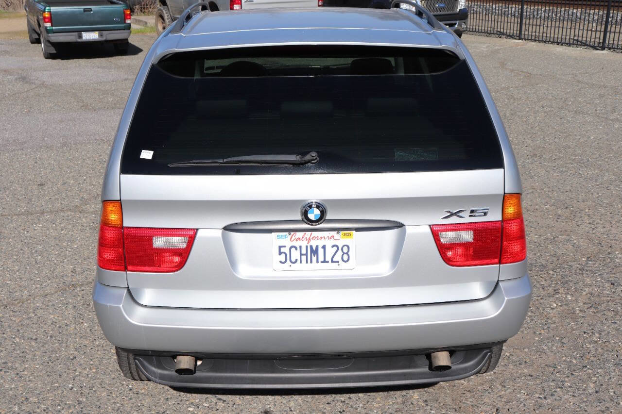 Used 2002 BMW X5 3.0i image 7