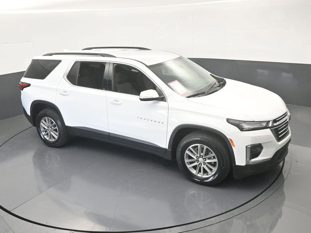 Used 2023 Chevrolet Traverse LT image 54