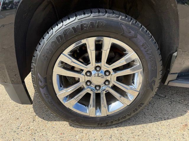 Used 2017 Chevrolet Tahoe LT AWD/4WD image 9