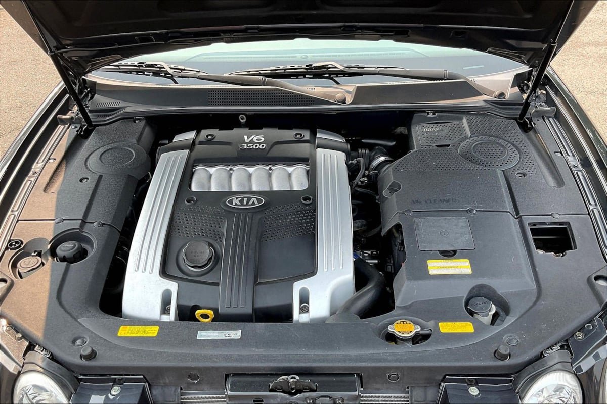 Used 2005 Kia Amanti FWD image 27