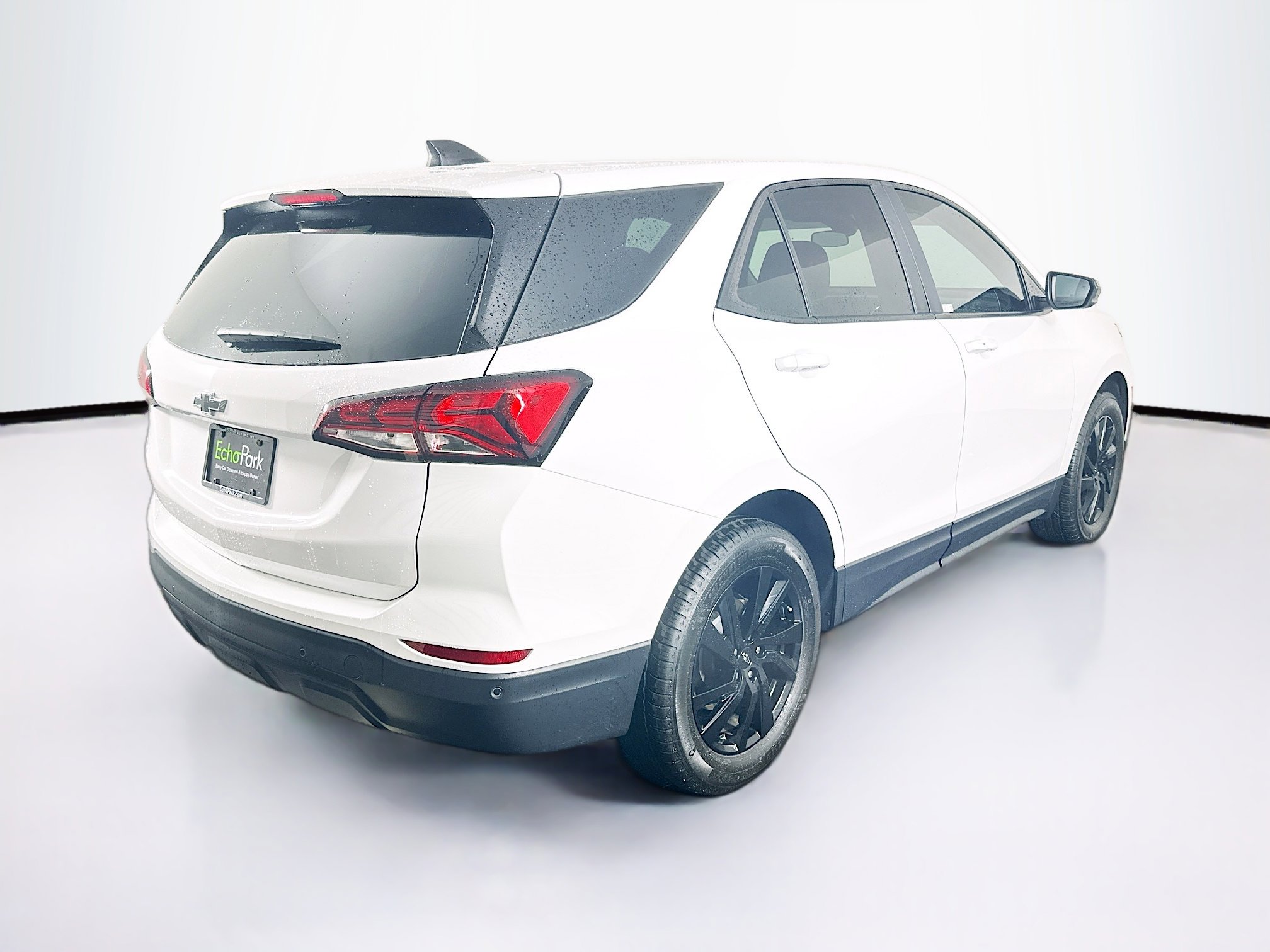 Used 2024 Chevrolet Equinox LS w/ LS Convenience Package image 9