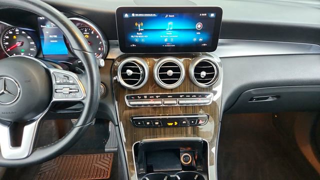 Used 2020 Mercedes-Benz GLC 300 GLC 300 image 15
