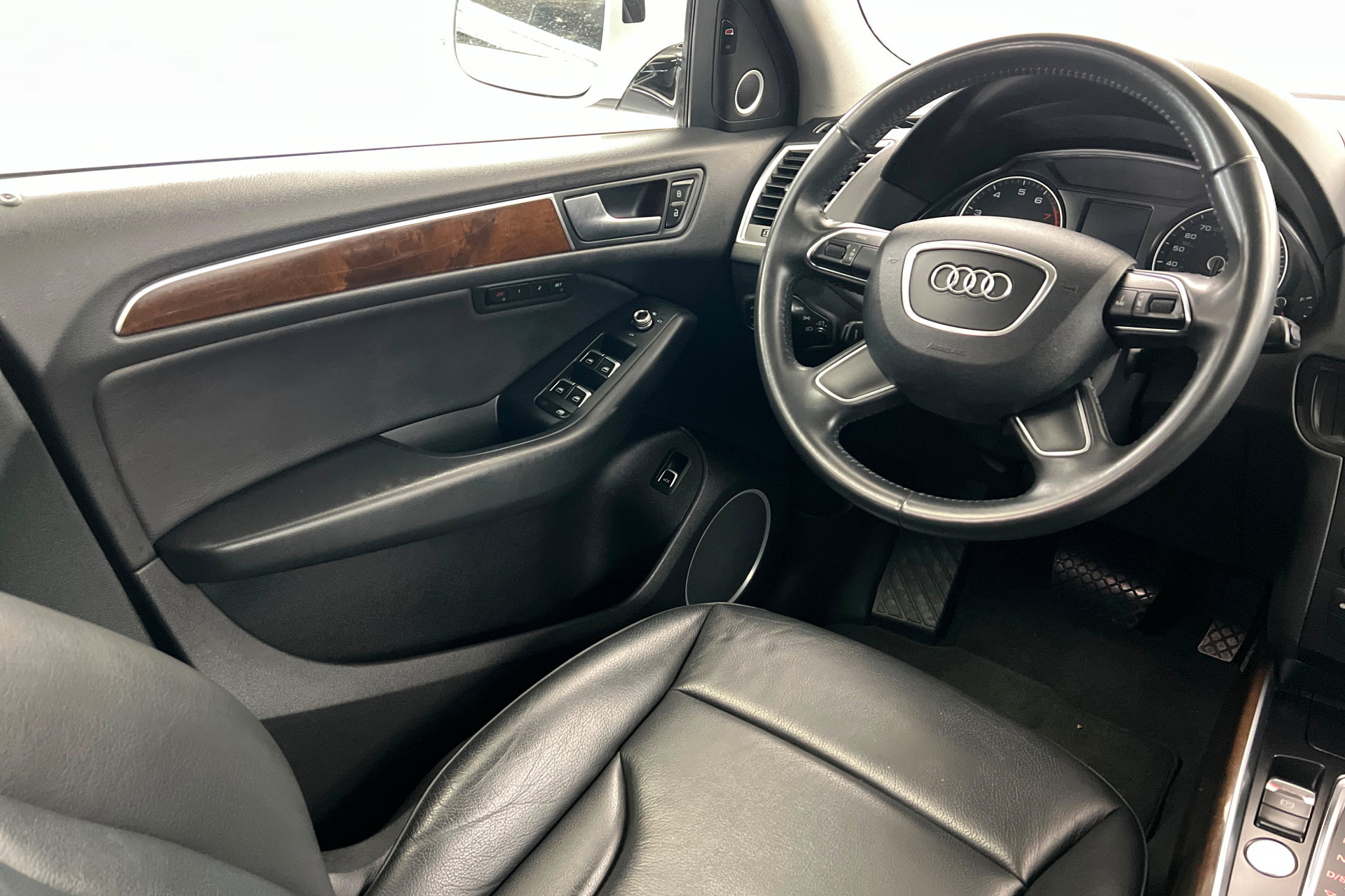 Used 2017 Audi Q5 2.0T Premium Plus AWD/4WD image 11