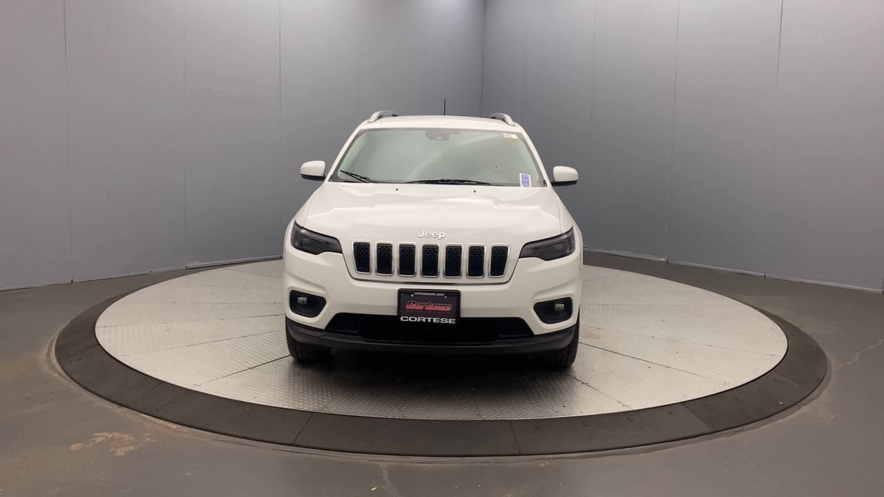 Used 2021 Jeep Cherokee Latitude Plus AWD/4WD image 8